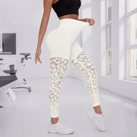 Sculvea seamless mesh leggings - cream - ventilated mesh panel detail