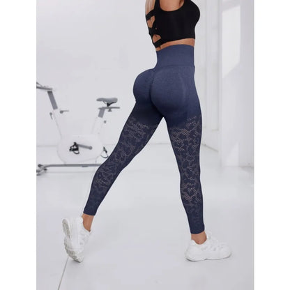 Sculvea seamless mesh leggings - slate grey - side view, in motion